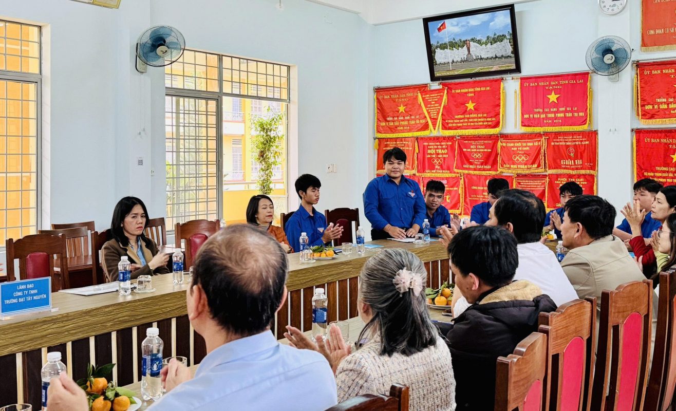 Trường Cao Đẳng Gia Lai